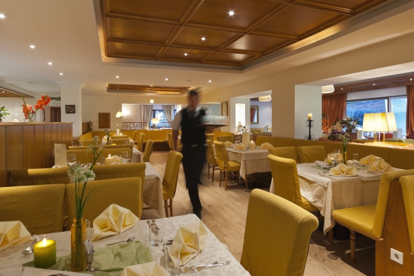 Hotel Petrus (Brunico)